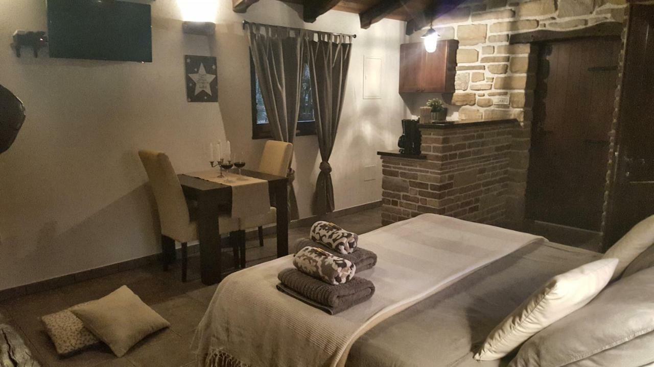 Studio Apartment Cami - Cottage With A Soul Gračišće Zewnętrze zdjęcie